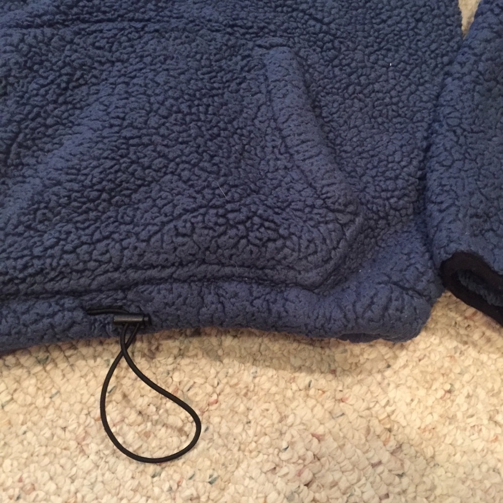 VS PINK Sherpa fleece size XS blue and black - Picture 2 of 8